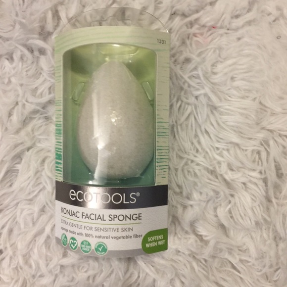 ecotools Other - Eco tools konjac face sponge
